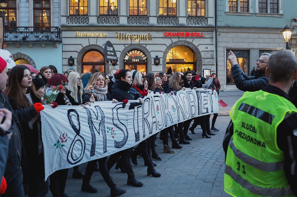#8M Międzynarodowy Strajk Kobiet w Krakowie